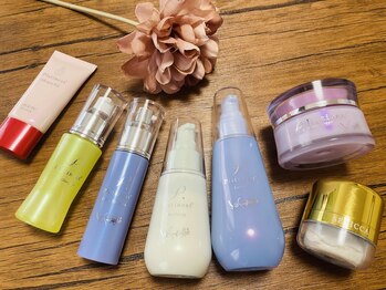 ヨサパーク レーヴ(YOSA PARK REVE)/化粧品もぜひお試し下さい!