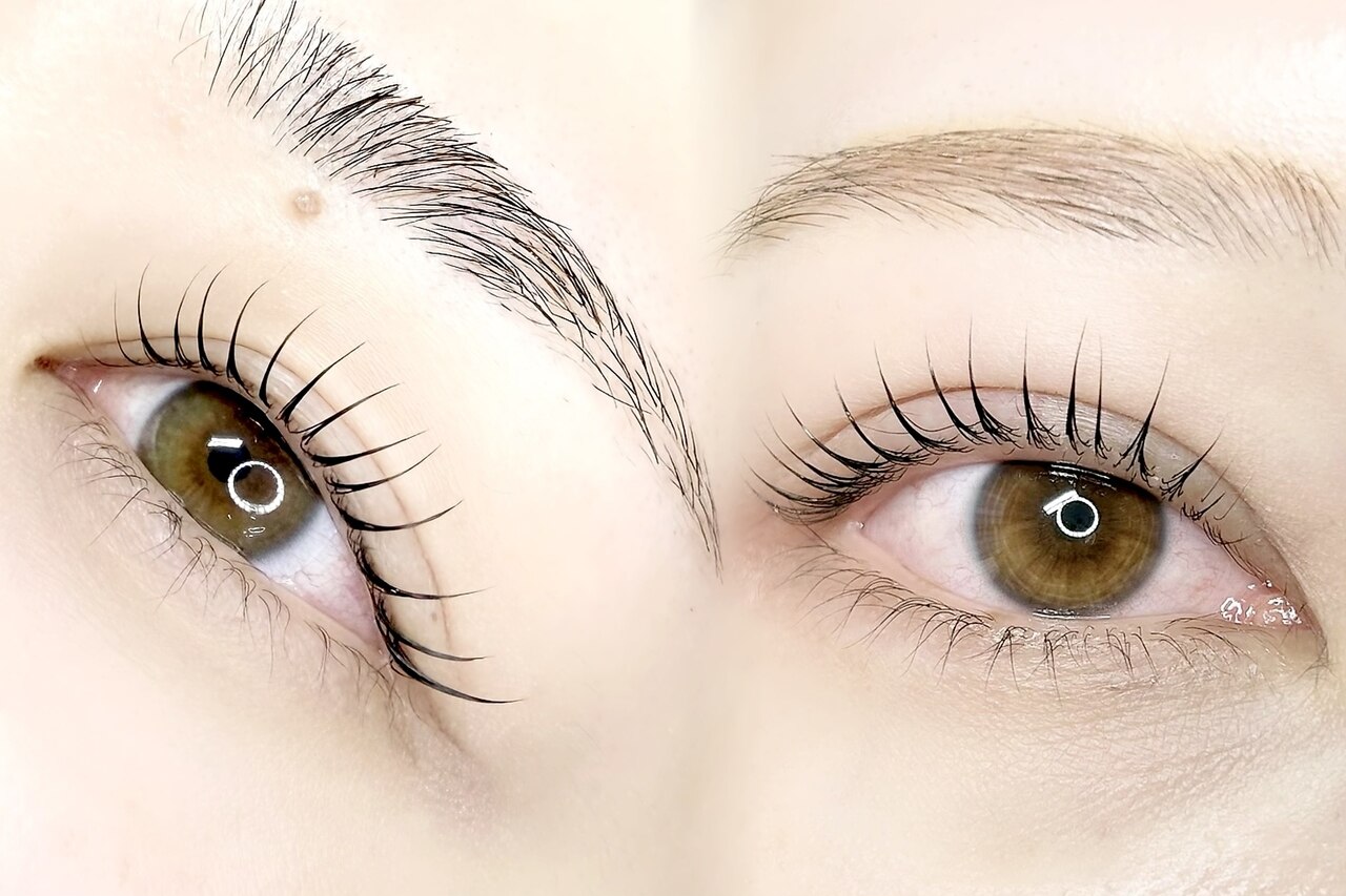 プーさんのまつげ アイアップ公式通販】くまのプーさん ピンバッジ A Relaxing Time｜バッジ