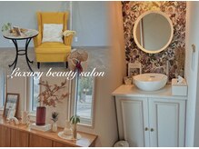 ラウ(Raw)の雰囲気（広々空間のおしゃれで落ち着いたサロンです♪）