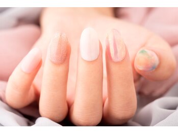 エムスラッシュ フィール 東戸塚店(M.SLASH)/カラフル大人ネイル　パラジェル