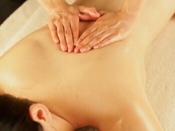 アイリーフ(eye&Leaf)の写真/【新メニュー☆アロマトリートメント】疲れた身体と心をアロマの香りで癒します♪毎日頑張る自分にご褒美を