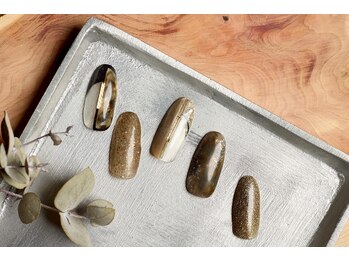 ノエリア バイ ミー 淡路(noelia by 31)/ニュアンスネイル