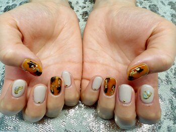 キャンアイドレッシー 三鷹ネイルサロン/ハンド【定額デザインB】