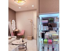 ボーテセレスト(BEAUTE CELESTE)の雰囲気（待合室とメイクルーム）