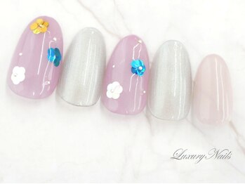 ラグジュアリー ネイルズ(Luxury Nails)/キラキラ*ホロフラワーNail