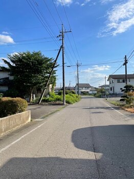 リラ クオーレ(Lira Cuore)/道案内旧4号線(北)からの場合