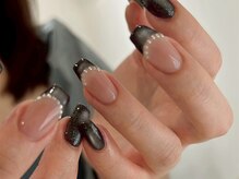 ノウェム(novem)/上品ブラック