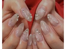 ハイネイルアンドラッシーズ(Hi! Nails&Lashes)の雰囲気（パーツもたくさん用意しております♪）