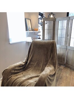 アイラッシュ シェリ(cheri)/ふかふかチェア☆