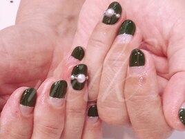 大人カーキネイル