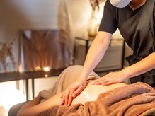 リリーアンドナナ(Lily&Nana)の雰囲気（大人気のオールハンドのリンパマッサージで癒されてください）