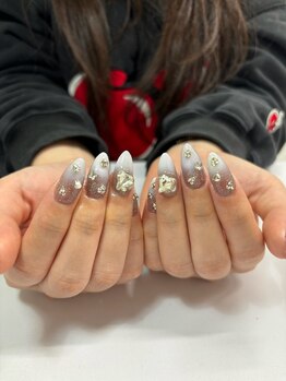 ウズ(UZU)/キラキラネイル