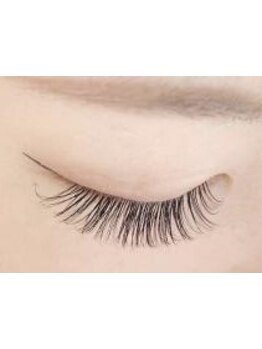 ボリュームのある目元にしたい