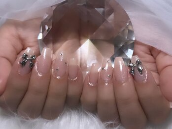 リボン(RE:Bonn)の写真/シンプルだからこそ、技術の差が出る!上品ネイルで周りと差をつけて♪シンプル系の定額デザイン有り◎