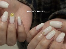 ネイルドットスタジオ 堺筋本町(NAIL DOT STUDIO)/ホワイトワンカラー