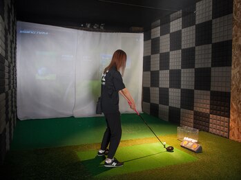 フィットイージー 江南店(FIT-EASY)/ゴルフシミュレーター