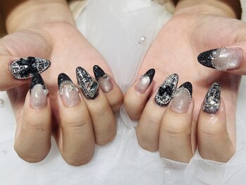 ハニ/ツイードネイル