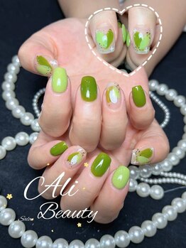 シンプルデザインネイル