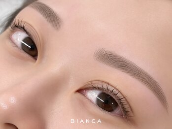 ビアンカ 川越店(Bianca)の写真/パーマと同時施術も可能◎アイブロウワックスで垢抜け、理想のお目元を目指す♪
