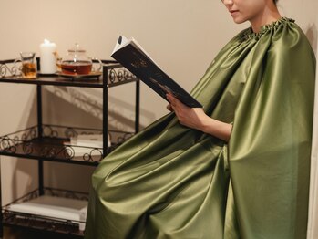 リノベート(Renovate)の写真/高波動よもぎ蒸し初回¥3300☆体を芯から温め血行促進・冷え改善！肩コリや腰痛もすっきり解消♪