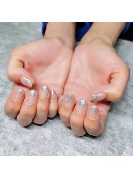 ニーネイル(Nii Nail)/ラメグラデーション