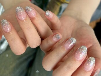 ラメグラ/シルバー/ジェルネイル