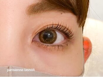 フロール 上大岡(Flor)/ パリジェンヌ ラッシュリフト