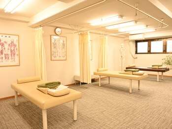 フィット鍼灸整骨院 国立院/施術スペース