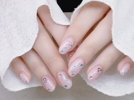 ちゅるんピンクグラデ×ビジュ