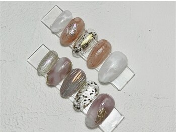 レアナ(LEANA)/8月おすすめデザイン