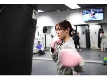 レンジャージム 池袋店/パンチ！気持ちいいですよ