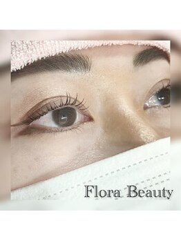 フローラビューティ(Flora Beauty)/パッチリお目目
