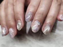 ネイルプラスユウ(NAIL+U)/上品フラワーネイル