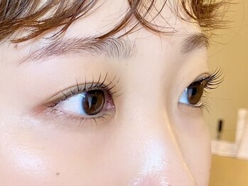 ジュイール(Jouir)の写真/パリジェンヌや眉毛メニューも◎仕上がりの美しさが長く続く“キープ力”重視の方はジュイールにお任せを！
