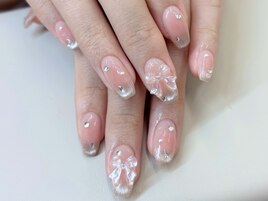 【王道韓国風デザインネイル】