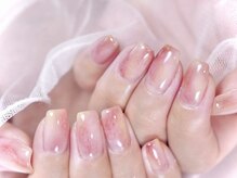 ボガスティーズネイル(Vogusty's nail)の雰囲気(【SNSで話題】ちゅるん桃ネイル 初回オフ込み5,500円/フィルイン)