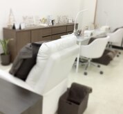 ナチュラル ネイルサロンアンドアカデミー(natural nail salon & academy)