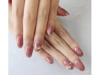 キティーちゃん風ネイル