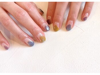 トレデュール ロイヤルエムシー 大和町店(MC)/マグネットフレンチネイル♪