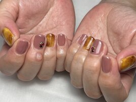 べっ甲ネイル7000円