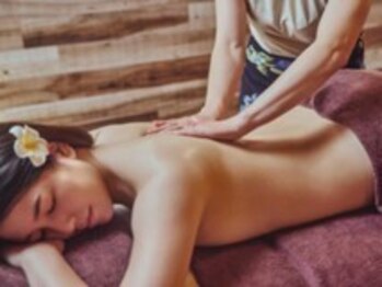 ハワイアンフォレストSpa マーケットスクエア川崎店の写真/《全身ロミロミ×快眠ドライヘッドスパ》全身疲労/眼精疲労や首肩こり解消に♪港町駅2分/川崎のハワイ空間