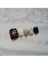 コーラル(CORAL)/フットジェル　￥9500