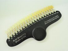 ホワイトニングルーム 横浜店(Whitening Room)/シェードガイド/歯の色見本