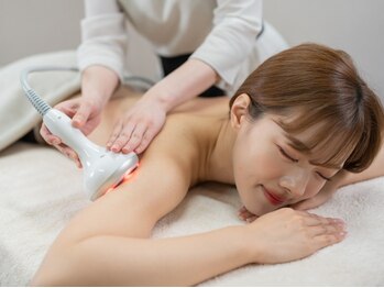 ミア(MIA)/筋トレでは痩せない二の腕にも