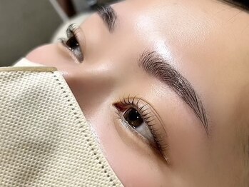 チッチ 下関店(chicchi)の写真/当店人気のアイブロウWAXで垢抜け美眉に☆左右差/剃刀負け等のお悩みにも◎まつ毛パーマ&眉WAXがオススメ♪
