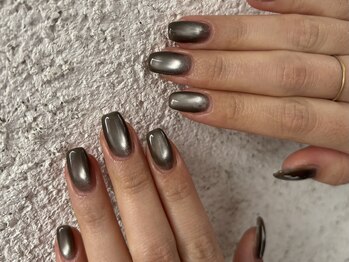 ムーネイル 下北沢(mou nail)/マグネットネイル