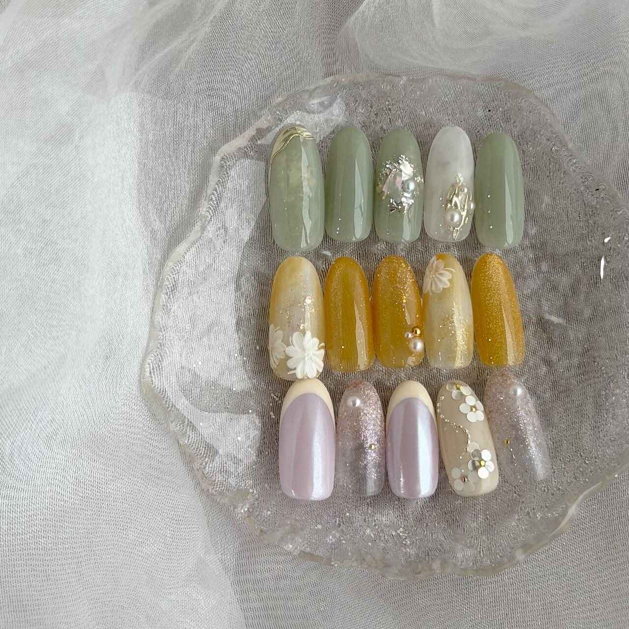 《nail hand》定額デザインコース　￥7800 ＊フォトギャラリーに掲載中＊