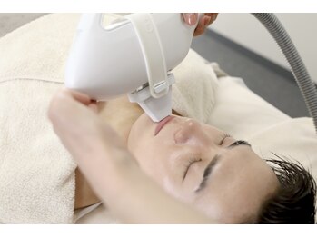 アップパイン(UPPINE)/ヒゲの部分脱毛¥1,650~