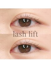 フォーヴリュンヌ(FOVLUNE)/ラッシュリフト