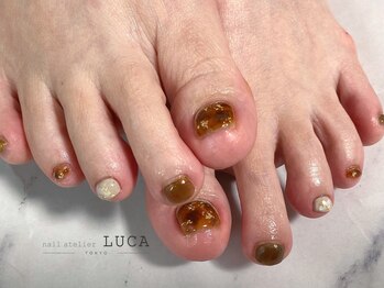 ネイルアトリエルカ(nail atelier LUCA)/W-346 べっこうネイルで秋フット